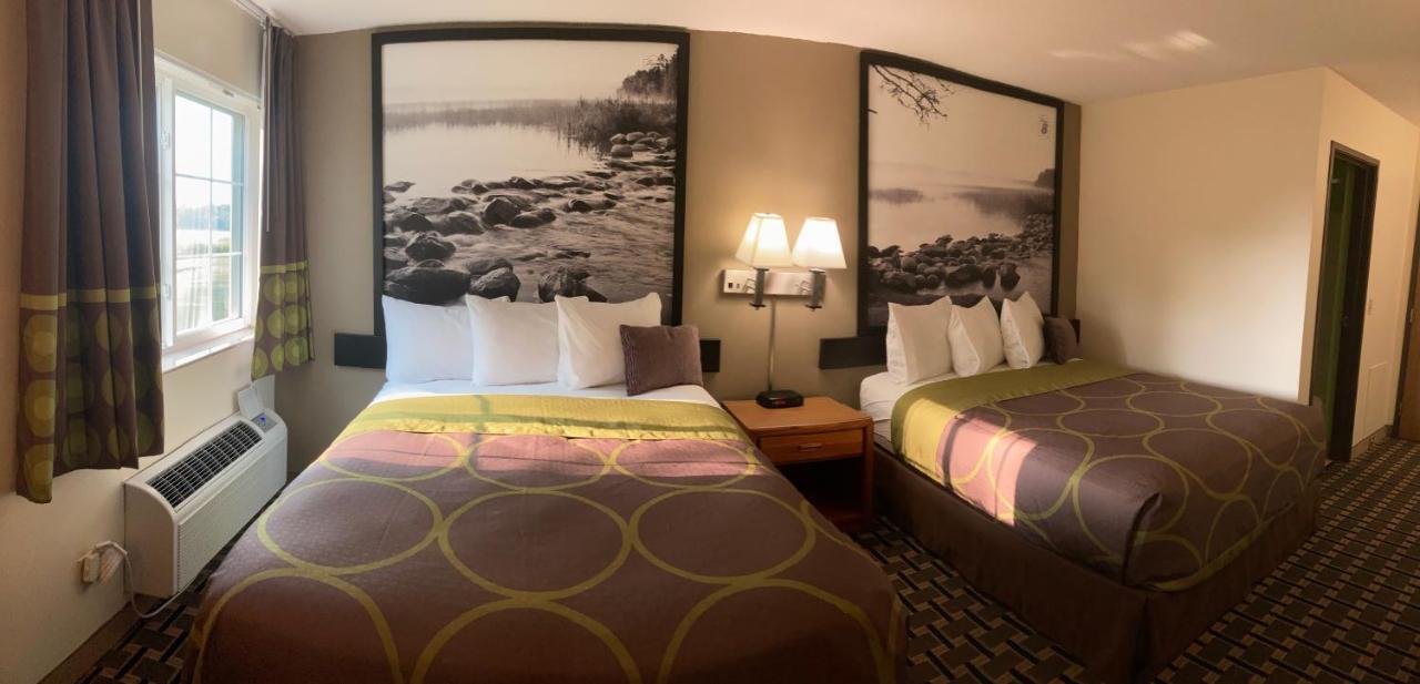 Super 8 By Wyndham Chisago City Εξωτερικό φωτογραφία