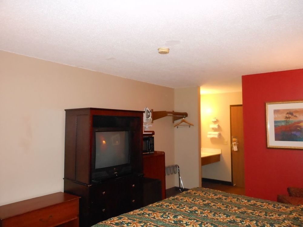 Super 8 By Wyndham Chisago City Δωμάτιο φωτογραφία