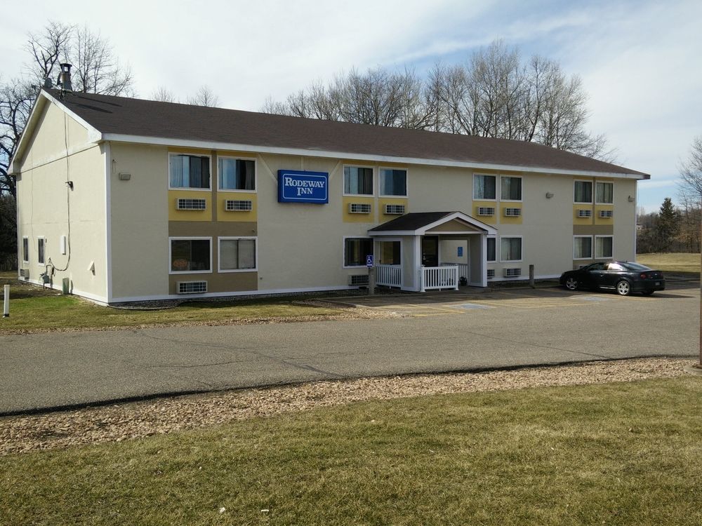 Super 8 By Wyndham Chisago City Εξωτερικό φωτογραφία